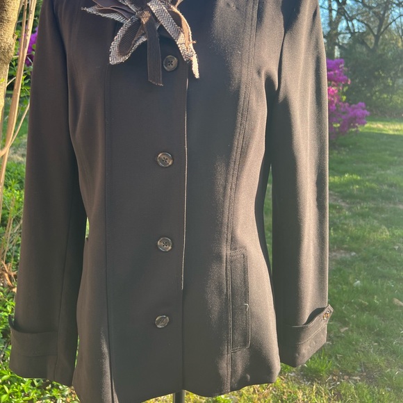 Gorgeous Chic dark brown blazer size 8 - Picture 3 of 8